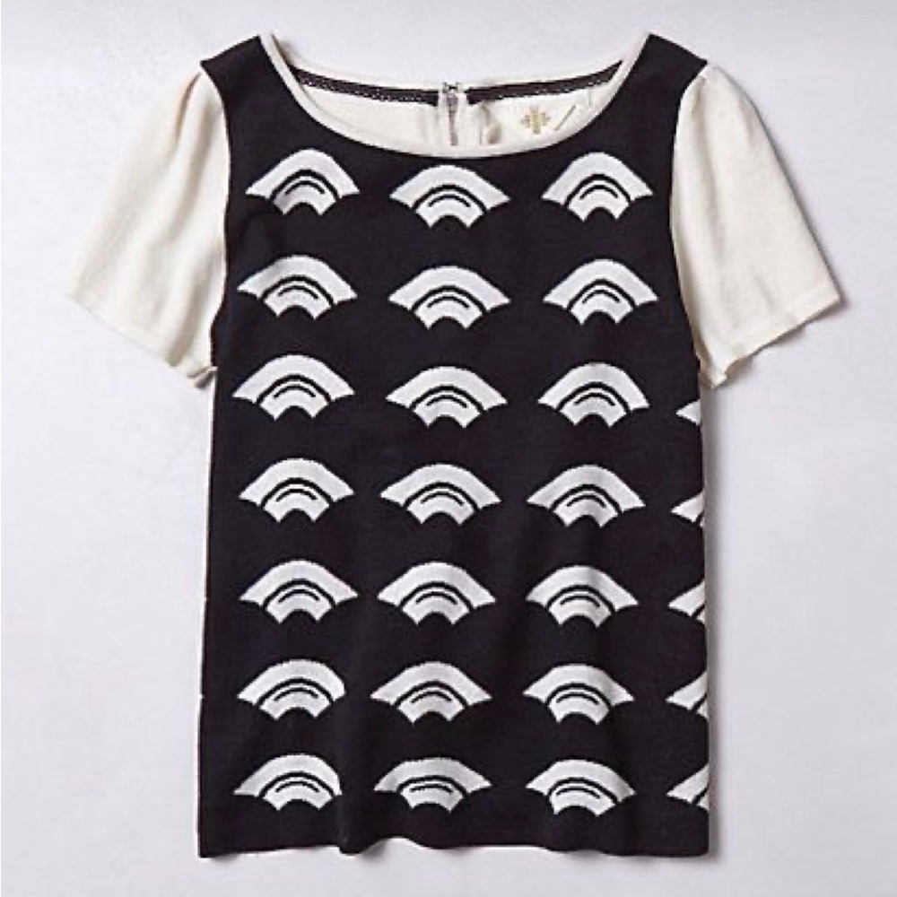 Anthropologie HWR Monogram Short Sleeve Sweater 100% cotton / size XS